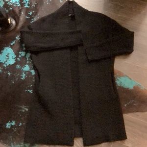 Tahari black cardigan Sz L TEXTURED❤️❤️must see